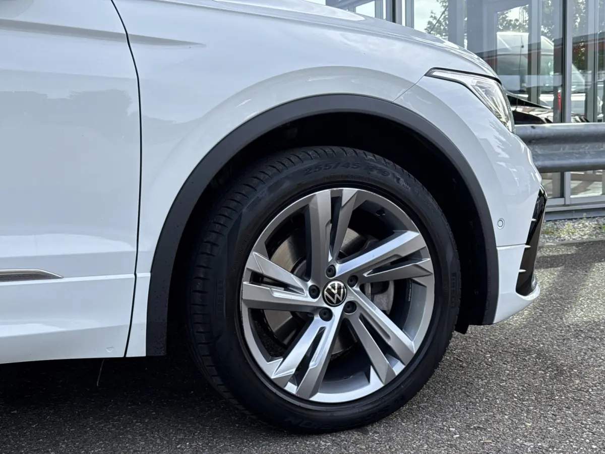 1.4 TSI eHybrid R-Line Business | Vol opties | BTW | Pano | Leder | Elek stoelen