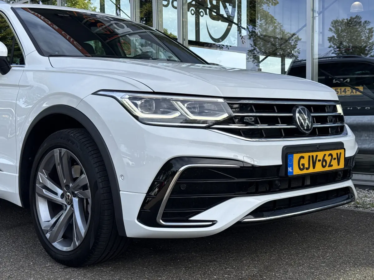 1.4 TSI eHybrid R-Line Business | Vol opties | BTW | Pano | Leder | Elek stoelen
