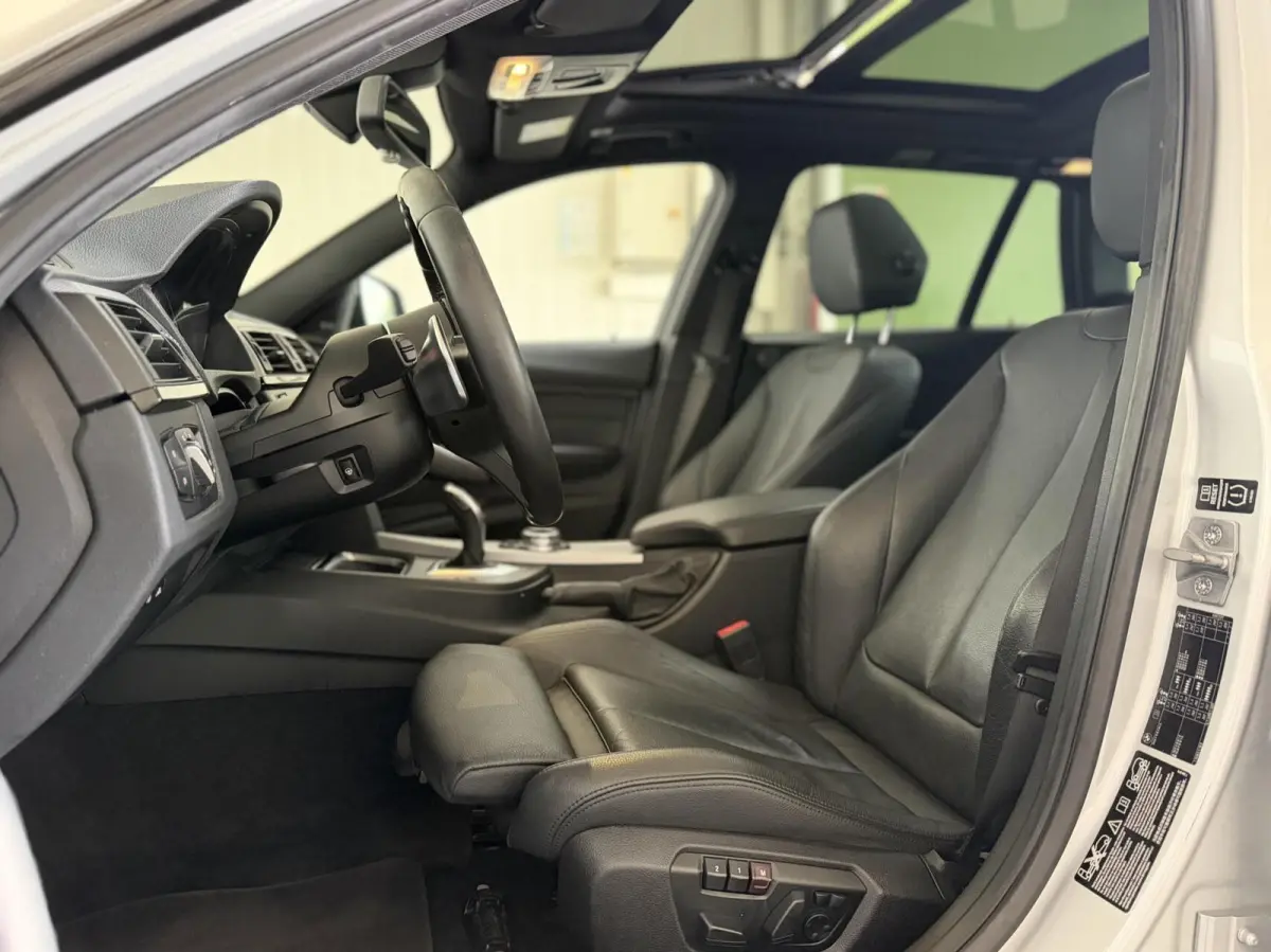 335i xDrive High Executive