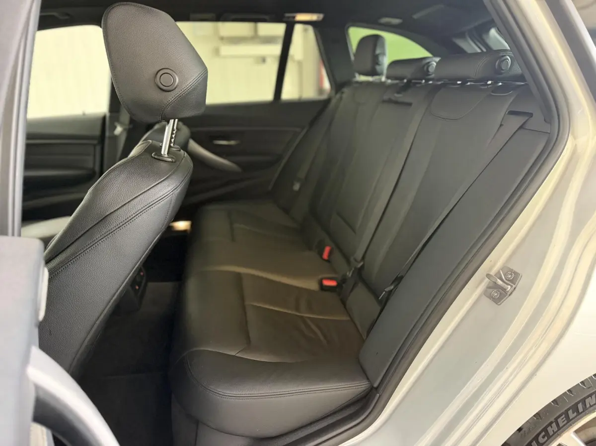 335i xDrive High Executive