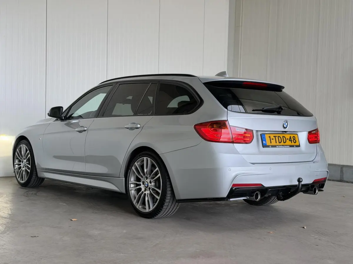 335i xDrive High Executive