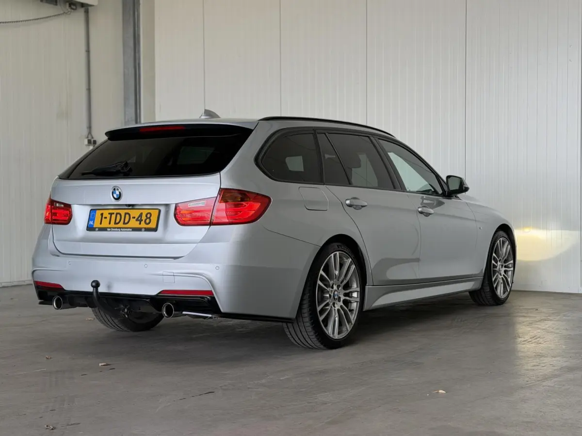 335i xDrive High Executive