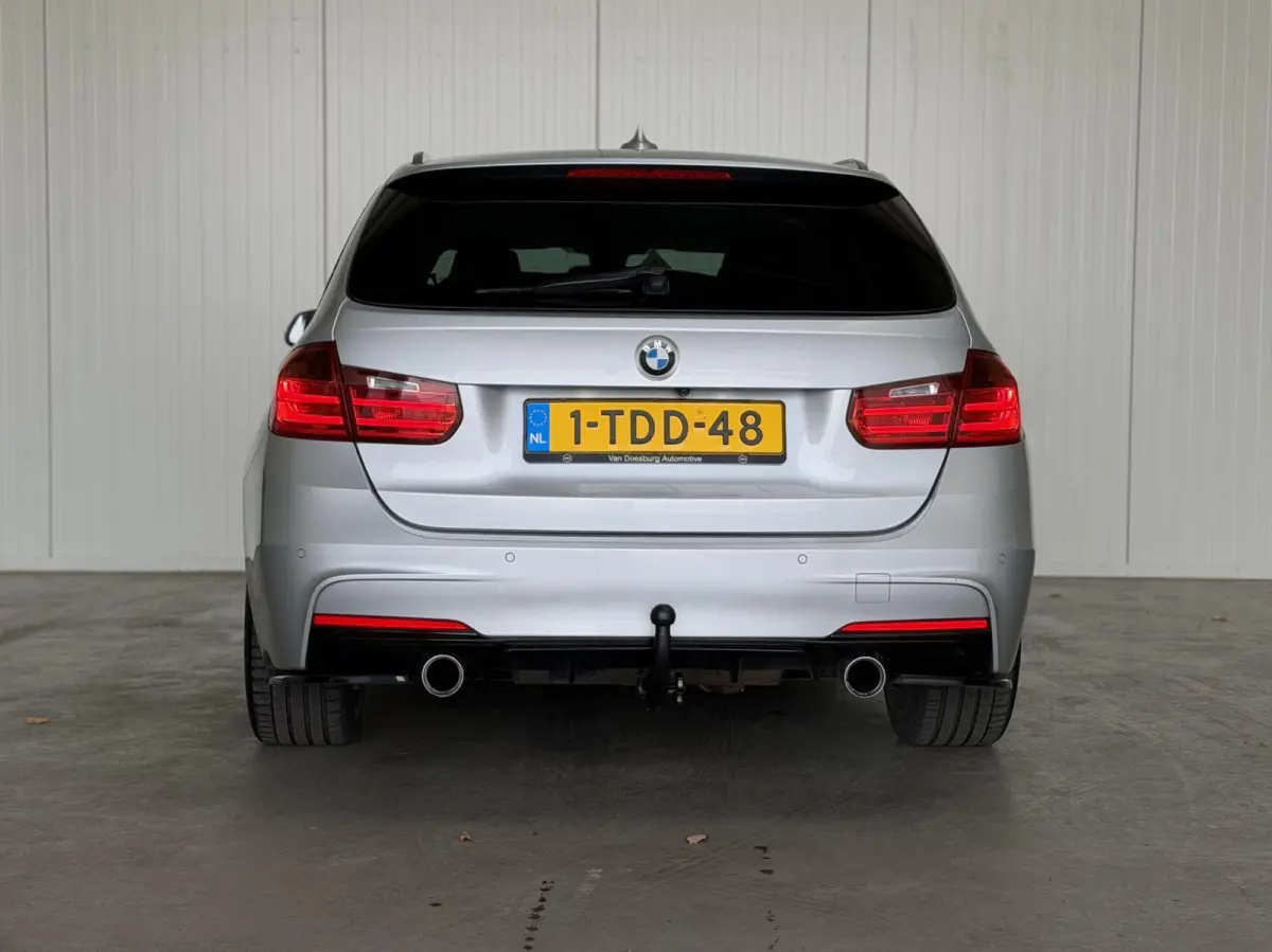 335i xDrive High Executive
