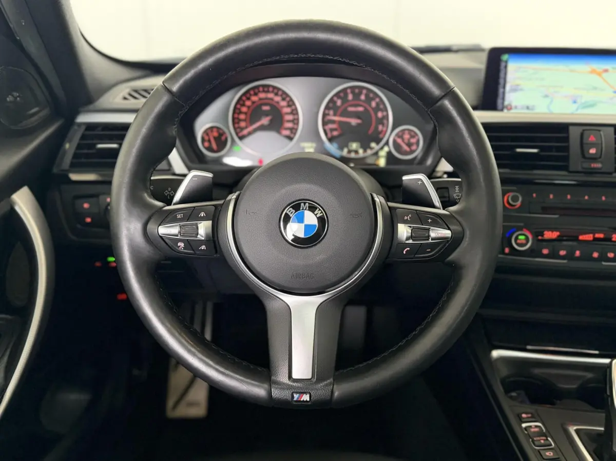 335i xDrive High Executive