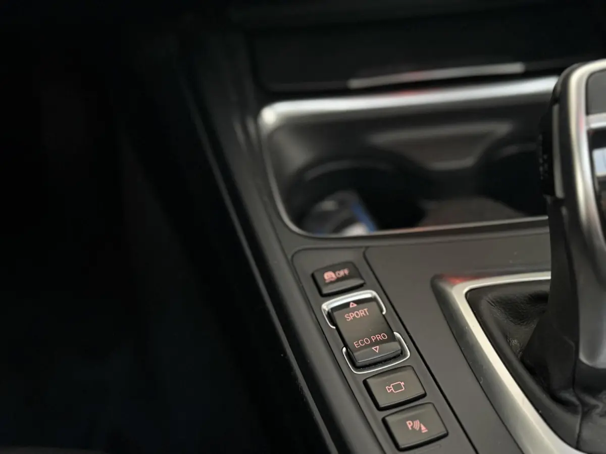 335i xDrive High Executive