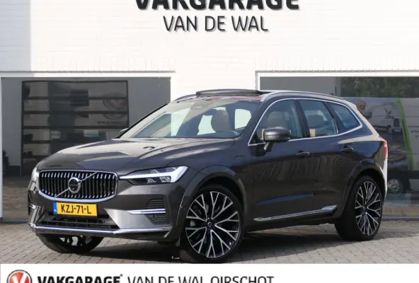 2.0 Recharge T8 AWD Inscription | Luchtvering | Bowers & Wilkens | Nappa | Stoelventilatie | 360°-camera | Trekhaak | 22-inch velgen | Head-up display | Apple-/Android Carplay | Full-LED | 