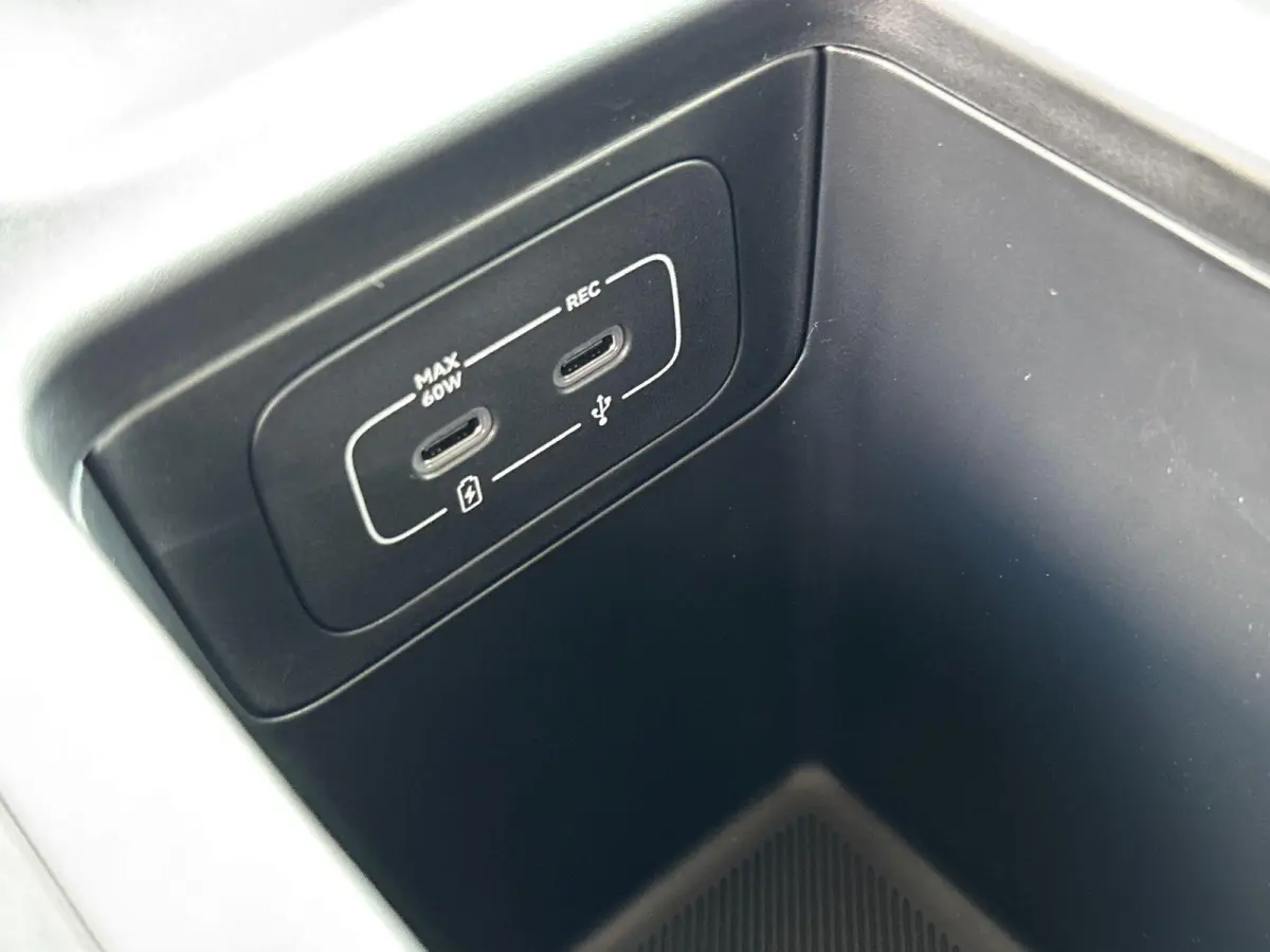 ProMax Design 53 kWh | Overstapweken deal! | 390km actieradius | Navigatie | kunstlederen bekleding | Stoelverwarming | 360 graden camera | Adaptive cruise control