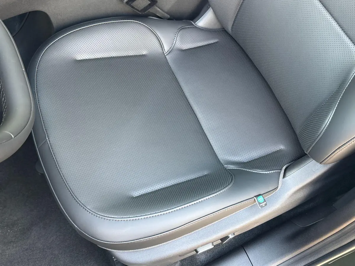 ProMax Design 53 kWh | Overstapweken deal! | 390km actieradius | Navigatie | kunstlederen bekleding | Stoelverwarming | 360 graden camera | Adaptive cruise control