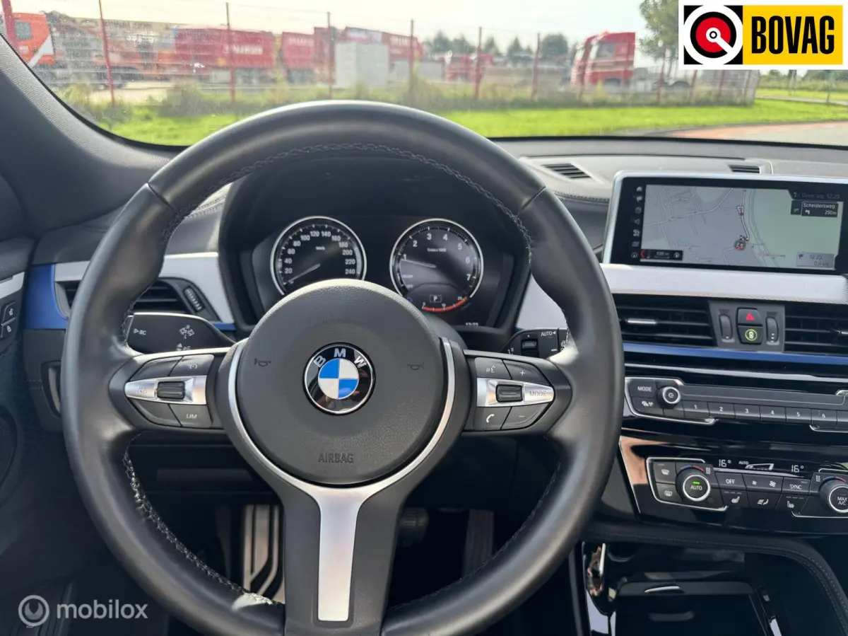 sDrive20i High Executive M-Sport PANO|LEDER|TREKHAAK