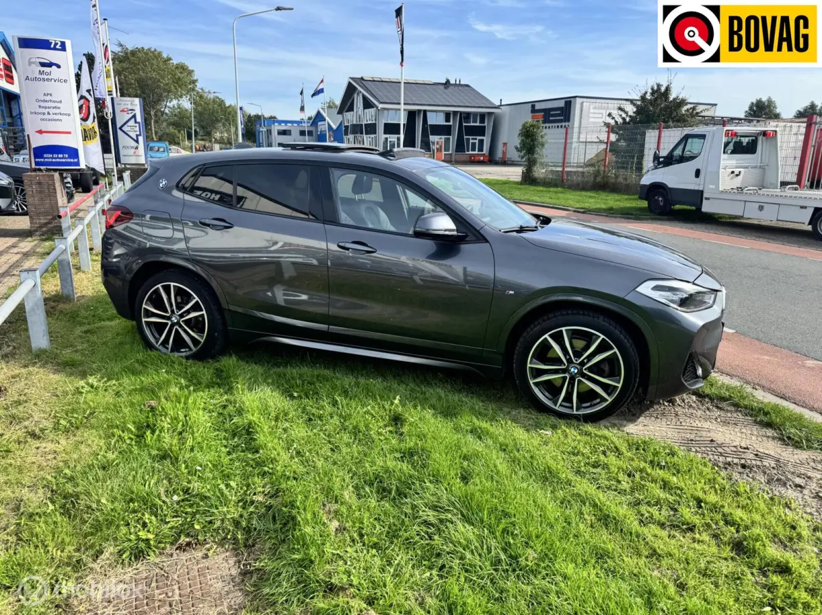 sDrive20i High Executive M-Sport PANO|LEDER|TREKHAAK