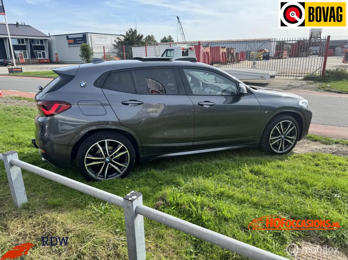 sDrive20i High Executive M-Sport PANO|LEDER|TREKHAAK