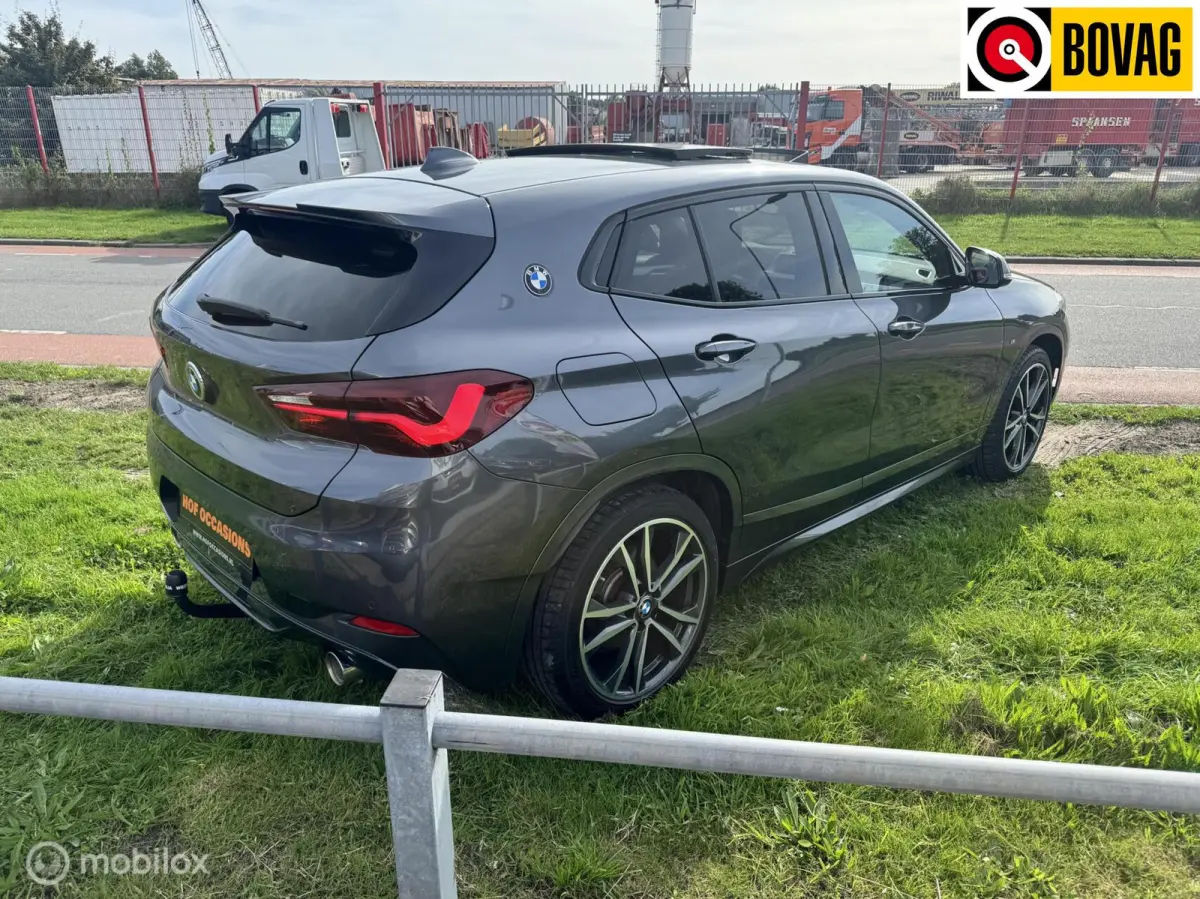 sDrive20i High Executive M-Sport PANO|LEDER|TREKHAAK