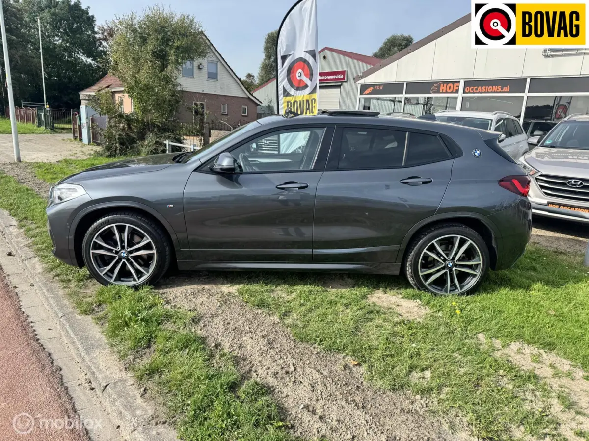 sDrive20i High Executive M-Sport PANO|LEDER|TREKHAAK