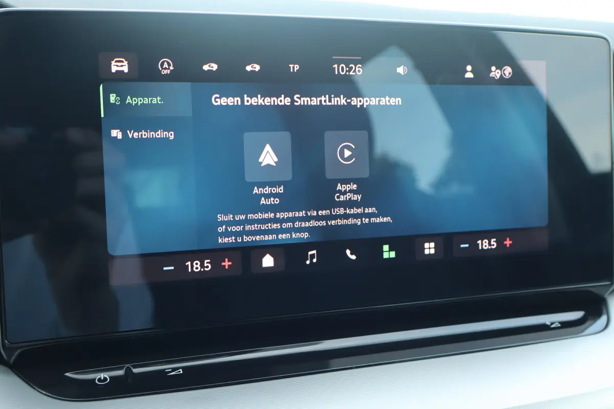 1.5 TSI Business Edition 115PK TREKHAAK | Apple Carplay/Android Auto|telefoonintegratie premium | Cruise control | Keyless entry