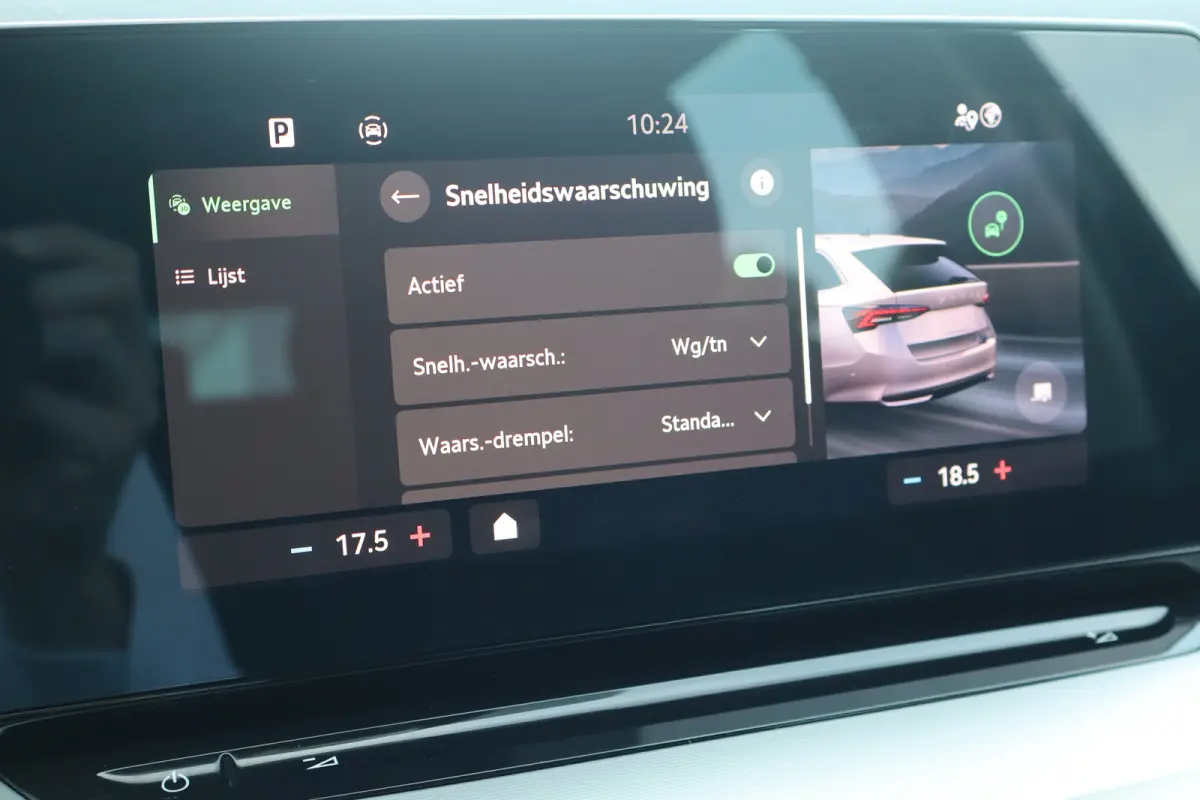 1.5 TSI Business Edition 115PK TREKHAAK | Apple Carplay/Android Auto|telefoonintegratie premium | Cruise control | Keyless entry
