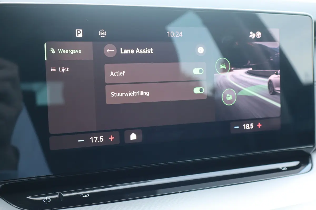 1.5 TSI Business Edition 115PK TREKHAAK | Apple Carplay/Android Auto|telefoonintegratie premium | Cruise control | Keyless entry