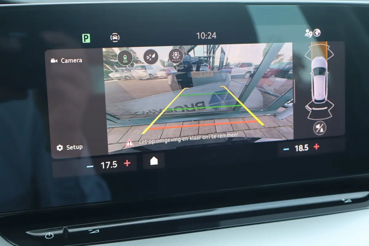 1.5 TSI Business Edition 115PK TREKHAAK | Apple Carplay/Android Auto|telefoonintegratie premium | Cruise control | Keyless entry