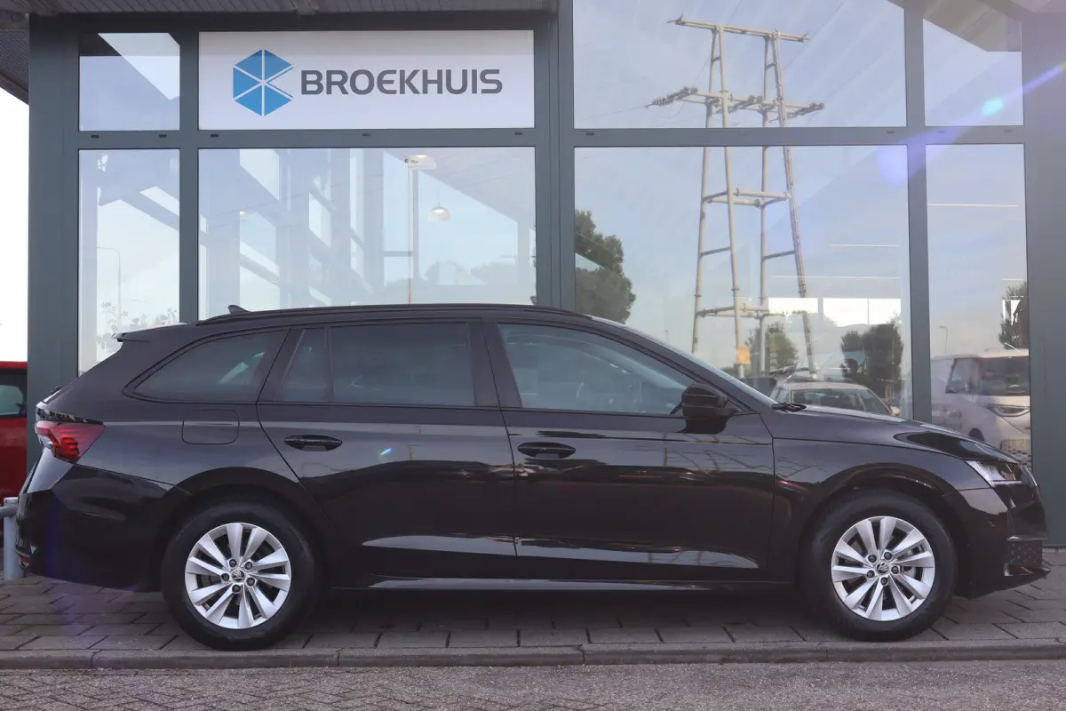1.5 TSI Business Edition 115PK TREKHAAK | Apple Carplay/Android Auto|telefoonintegratie premium | Cruise control | Keyless entry