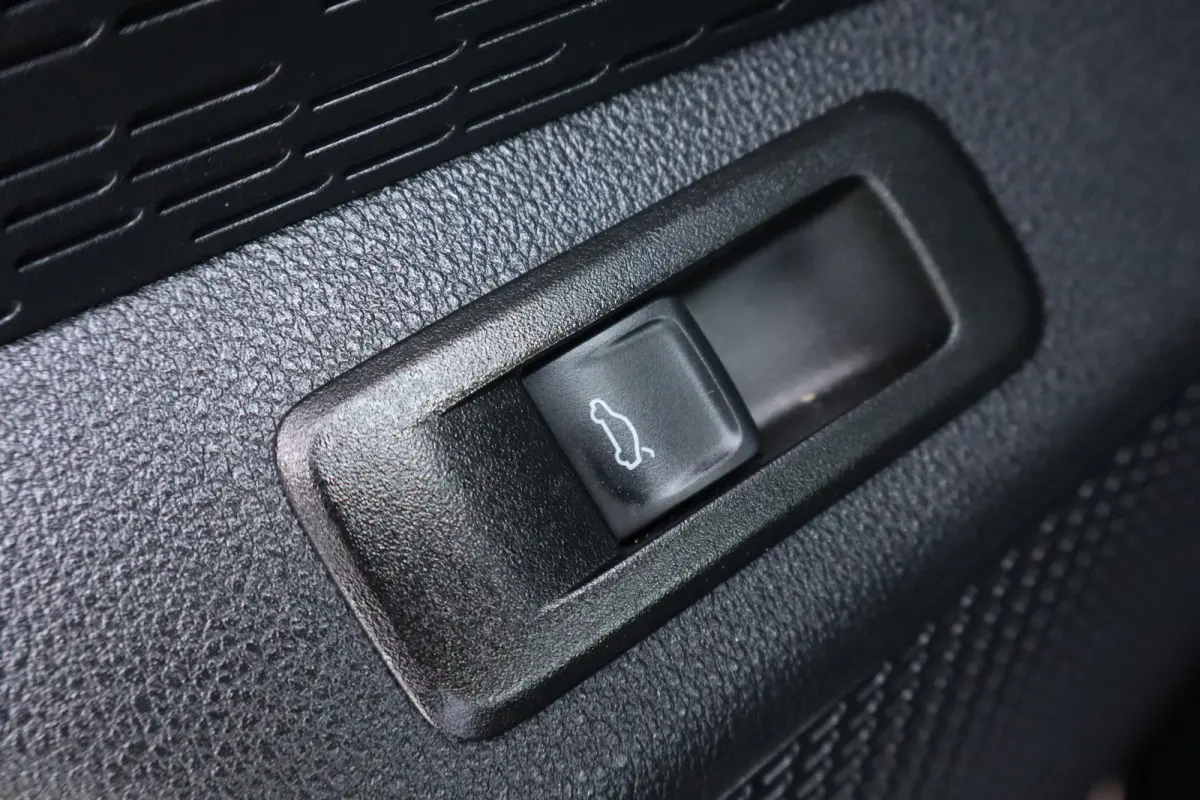 1.5 TSI Business Edition 115PK TREKHAAK | Apple Carplay/Android Auto|telefoonintegratie premium | Cruise control | Keyless entry