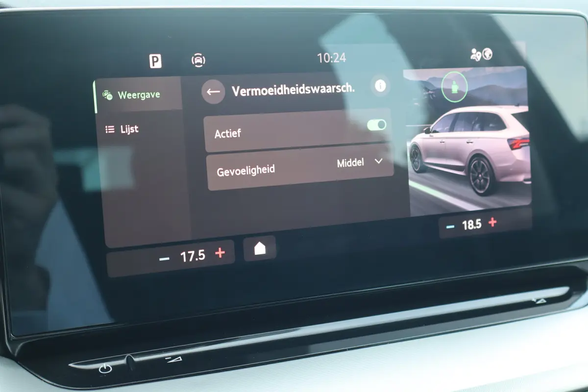 1.5 TSI Business Edition 115PK TREKHAAK | Apple Carplay/Android Auto|telefoonintegratie premium | Cruise control | Keyless entry
