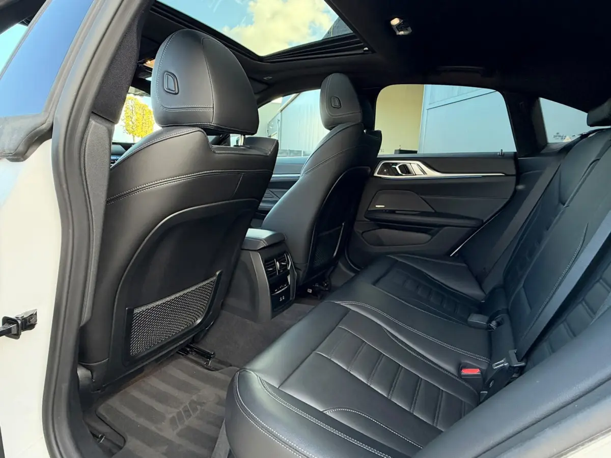 40 High Exec. M-SPORT SOH 96.4% l SCHUIFDAK l H/K l HUD l LASER l ACC l EL-STOEL l KEYLESS l ORG.NL l DEALER OH l 1eEIG