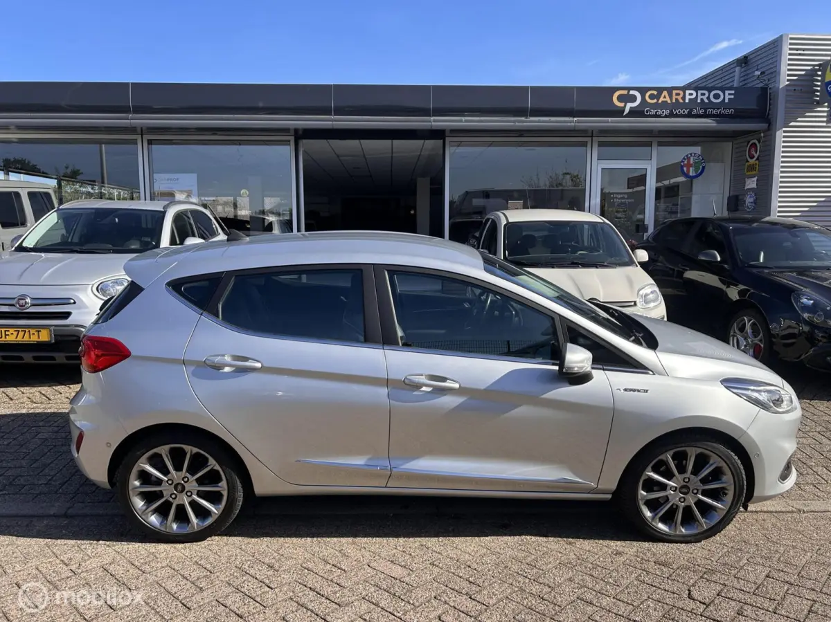 1.0 EcoBoost Vignale Zeer nette auto !!