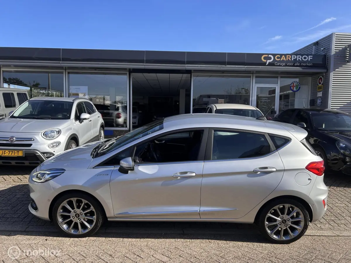 1.0 EcoBoost Vignale Zeer nette auto !!