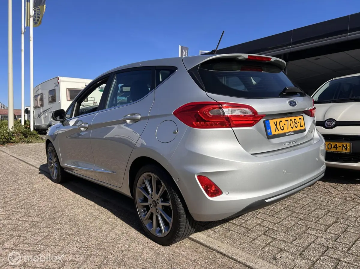 1.0 EcoBoost Vignale Zeer nette auto !!