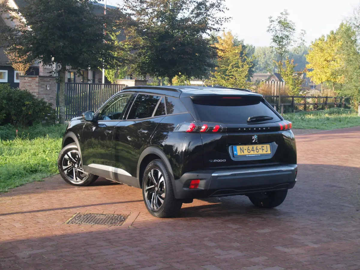 EV Blue Lease Allure 50 kWh | SOH 94% | Camera | Apple Carplay | Navi | DAB | NL-Auto