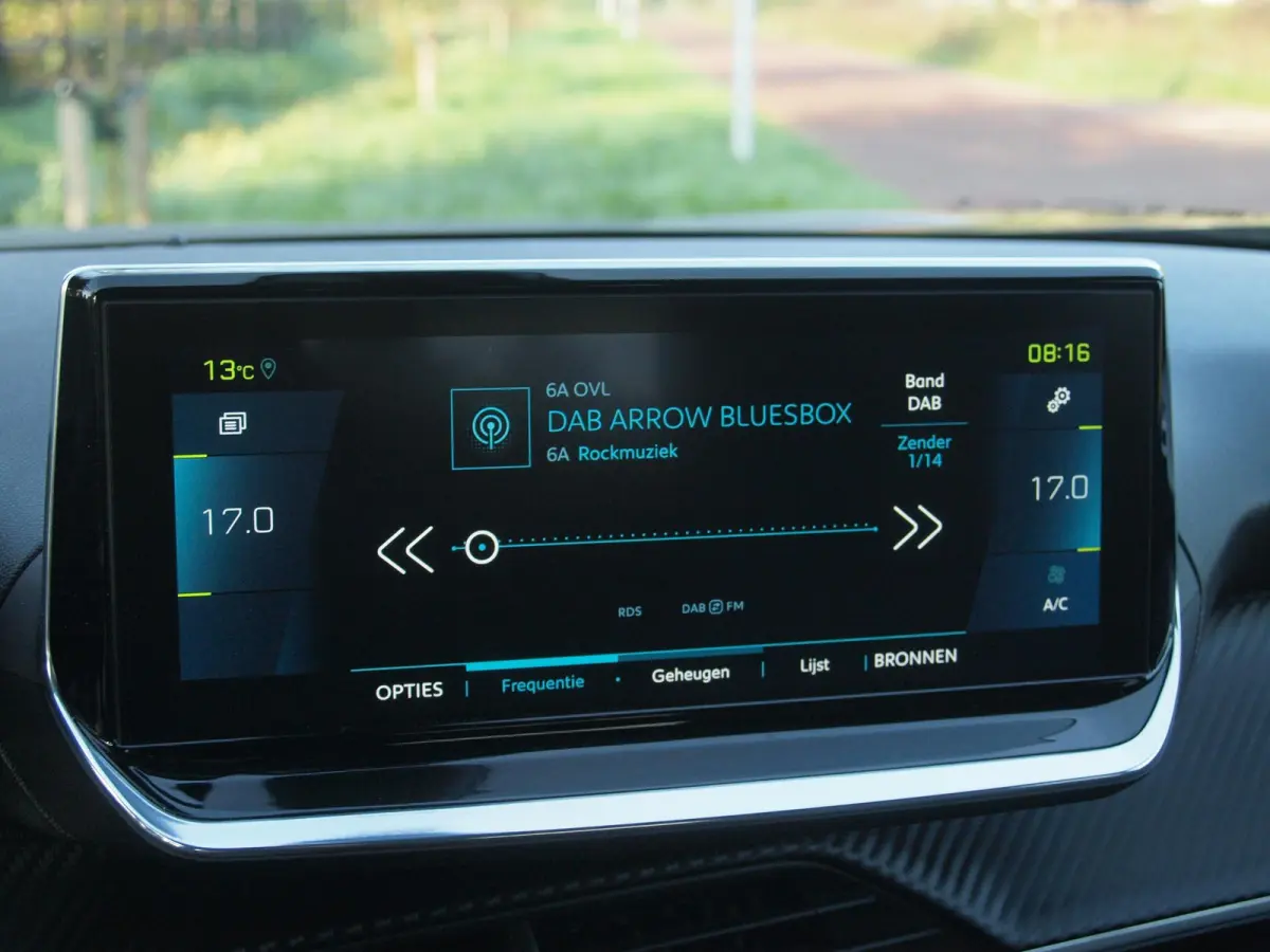 EV Blue Lease Allure 50 kWh | SOH 94% | Camera | Apple Carplay | Navi | DAB | NL-Auto