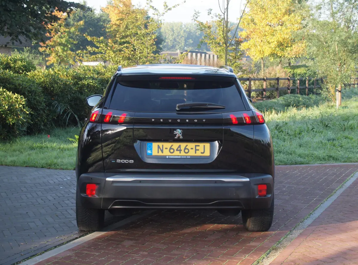 EV Blue Lease Allure 50 kWh | SOH 94% | Camera | Apple Carplay | Navi | DAB | NL-Auto