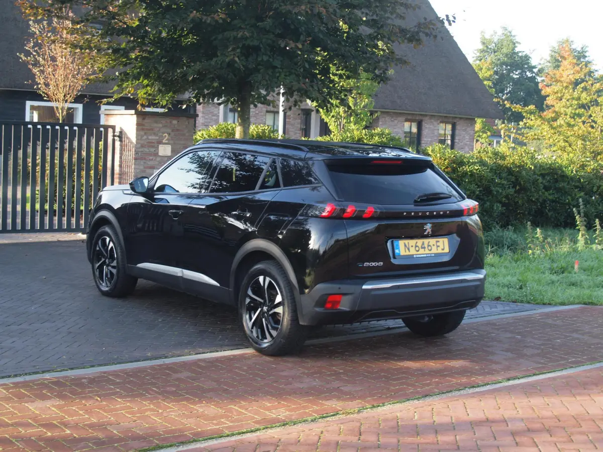 EV Blue Lease Allure 50 kWh | SOH 94% | Camera | Apple Carplay | Navi | DAB | NL-Auto