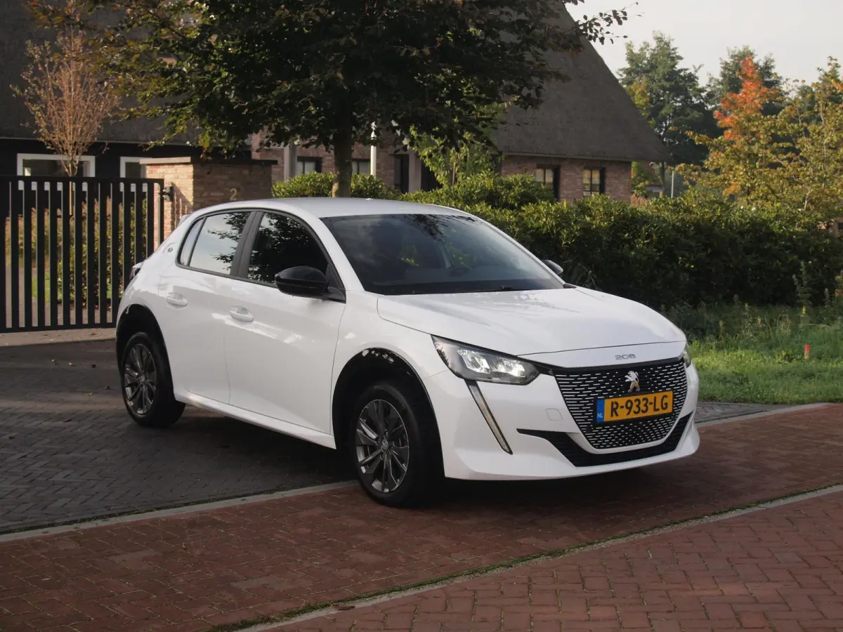 EV 50 kWh | SOH 92% | Apple Carplay | Parkeersensoren | Navi | Cruise Control | NL-Auto |