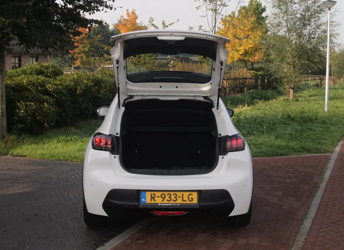 EV 50 kWh | SOH 92% | Apple Carplay | Parkeersensoren | Navi | Cruise Control | NL-Auto |