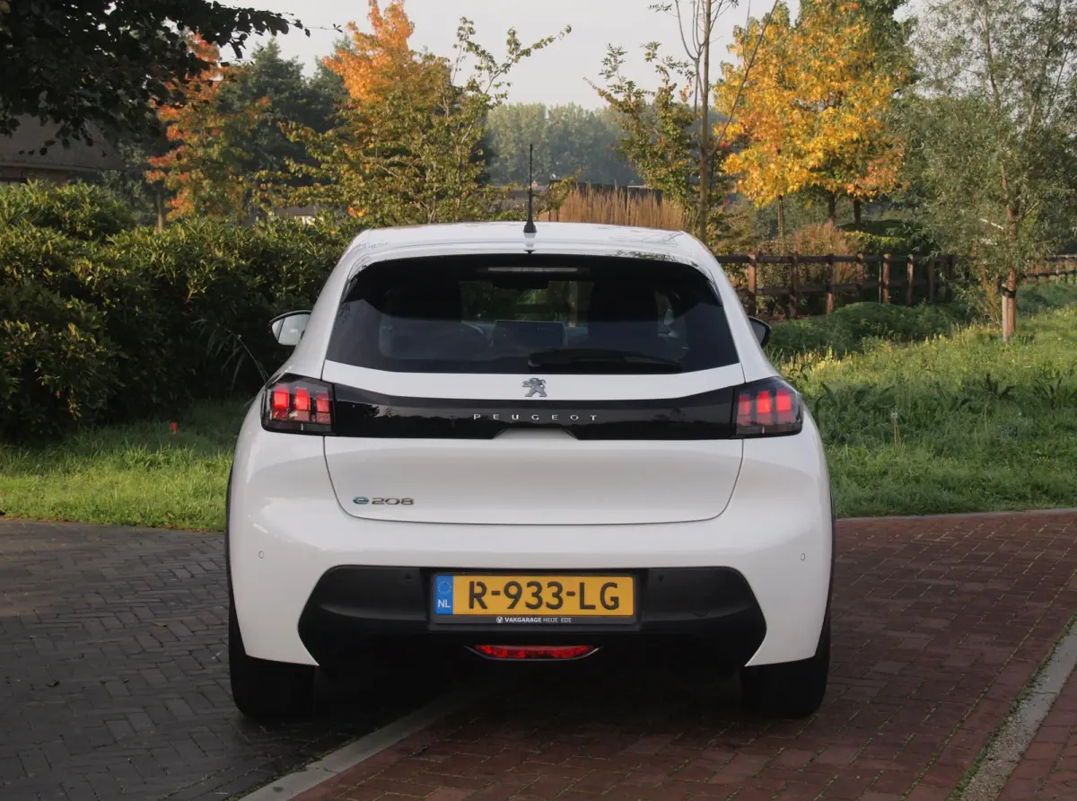 EV 50 kWh | SOH 92% | Apple Carplay | Parkeersensoren | Navi | Cruise Control | NL-Auto |
