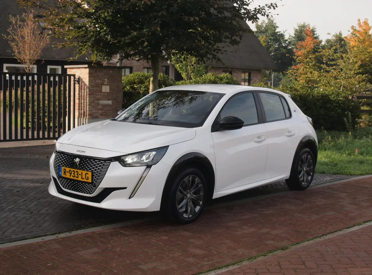 EV 50 kWh | SOH 92% | Apple Carplay | Parkeersensoren | Navi | Cruise Control | NL-Auto |