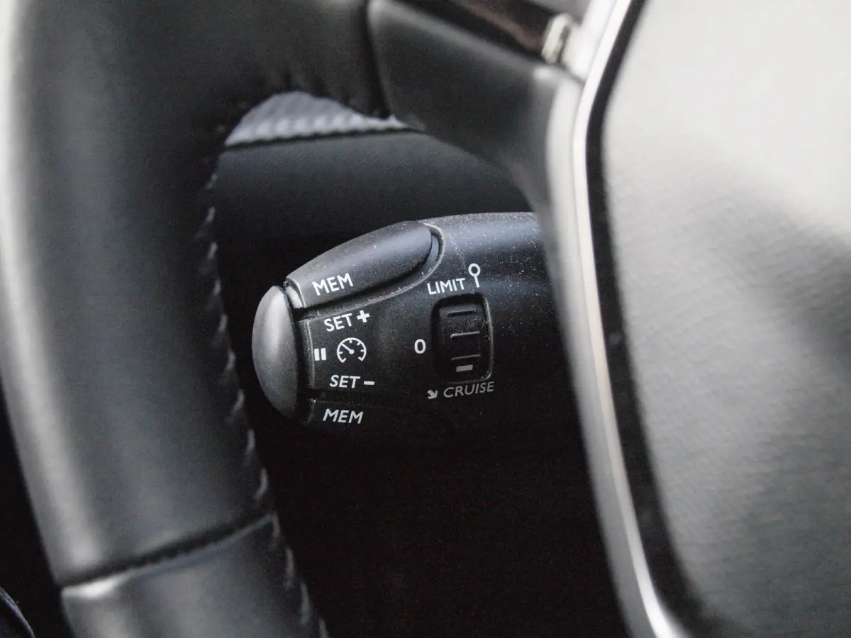 EV 50 kWh | SOH 92% | Apple Carplay | Parkeersensoren | Navi | Cruise Control | NL-Auto |