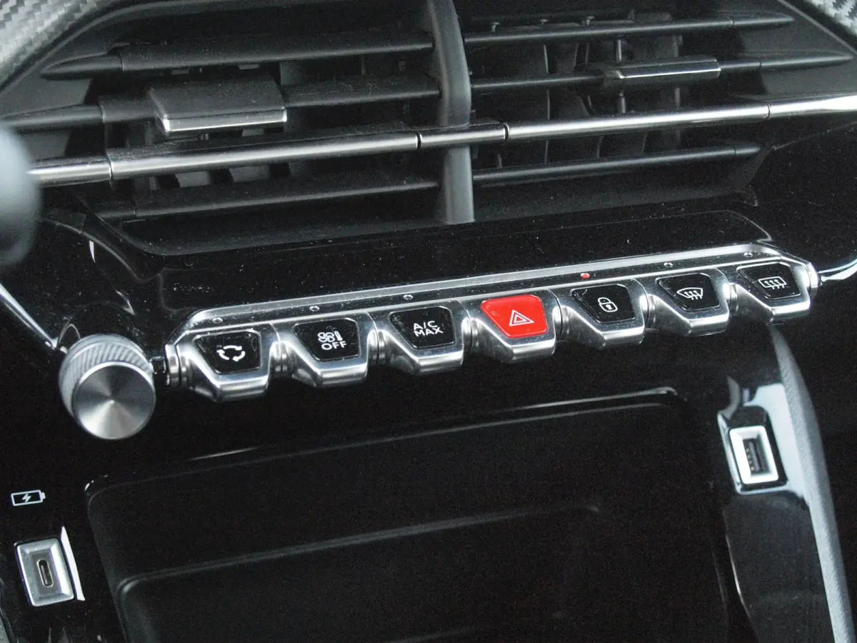 EV 50 kWh | SOH 92% | Apple Carplay | Parkeersensoren | Navi | Cruise Control | NL-Auto |