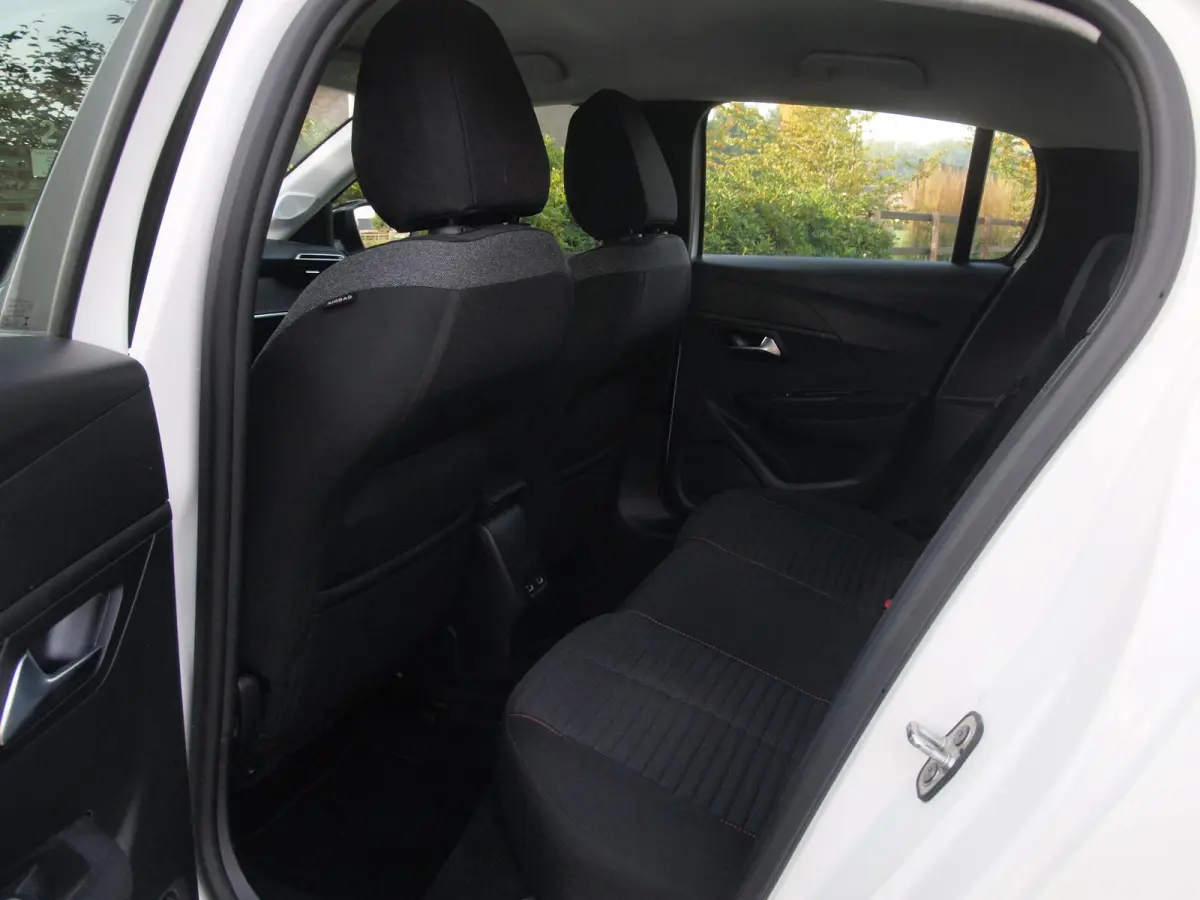 EV 50 kWh | SOH 92% | Apple Carplay | Parkeersensoren | Navi | Cruise Control | NL-Auto |
