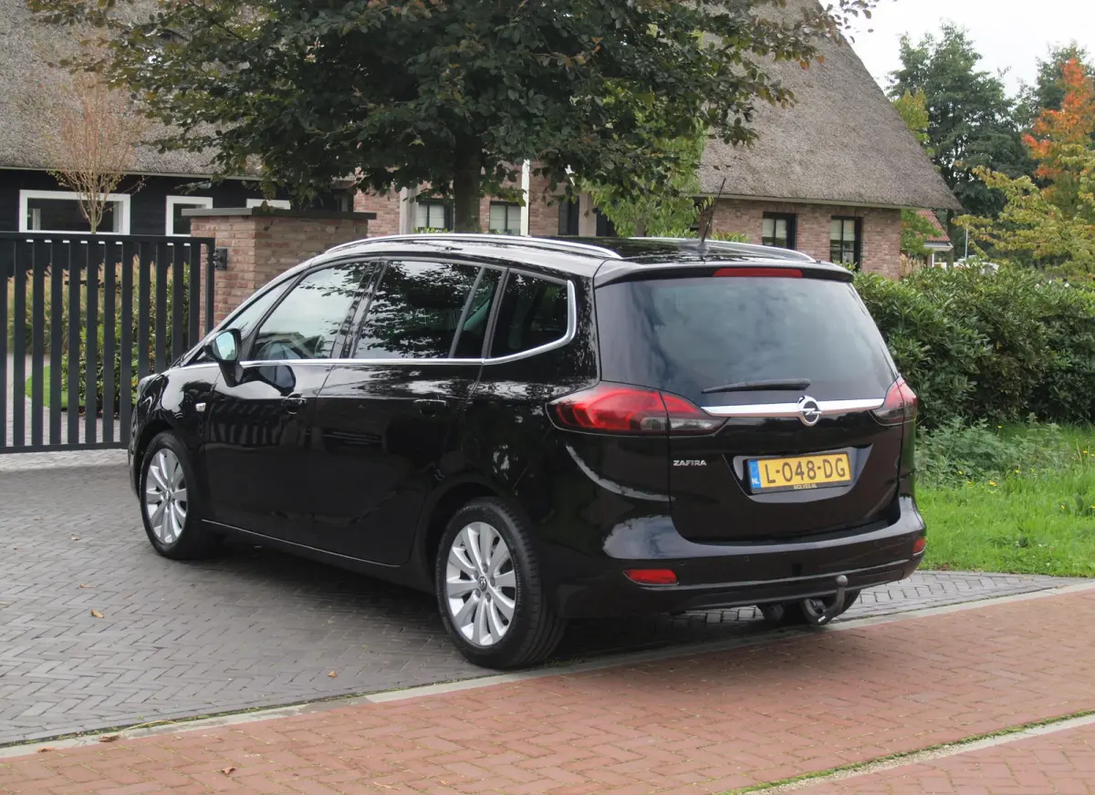 1.4 Turbo Online Edition 7p. | 7-persoons | Camera | Trekhaak | Automaat | Apple Carplay |