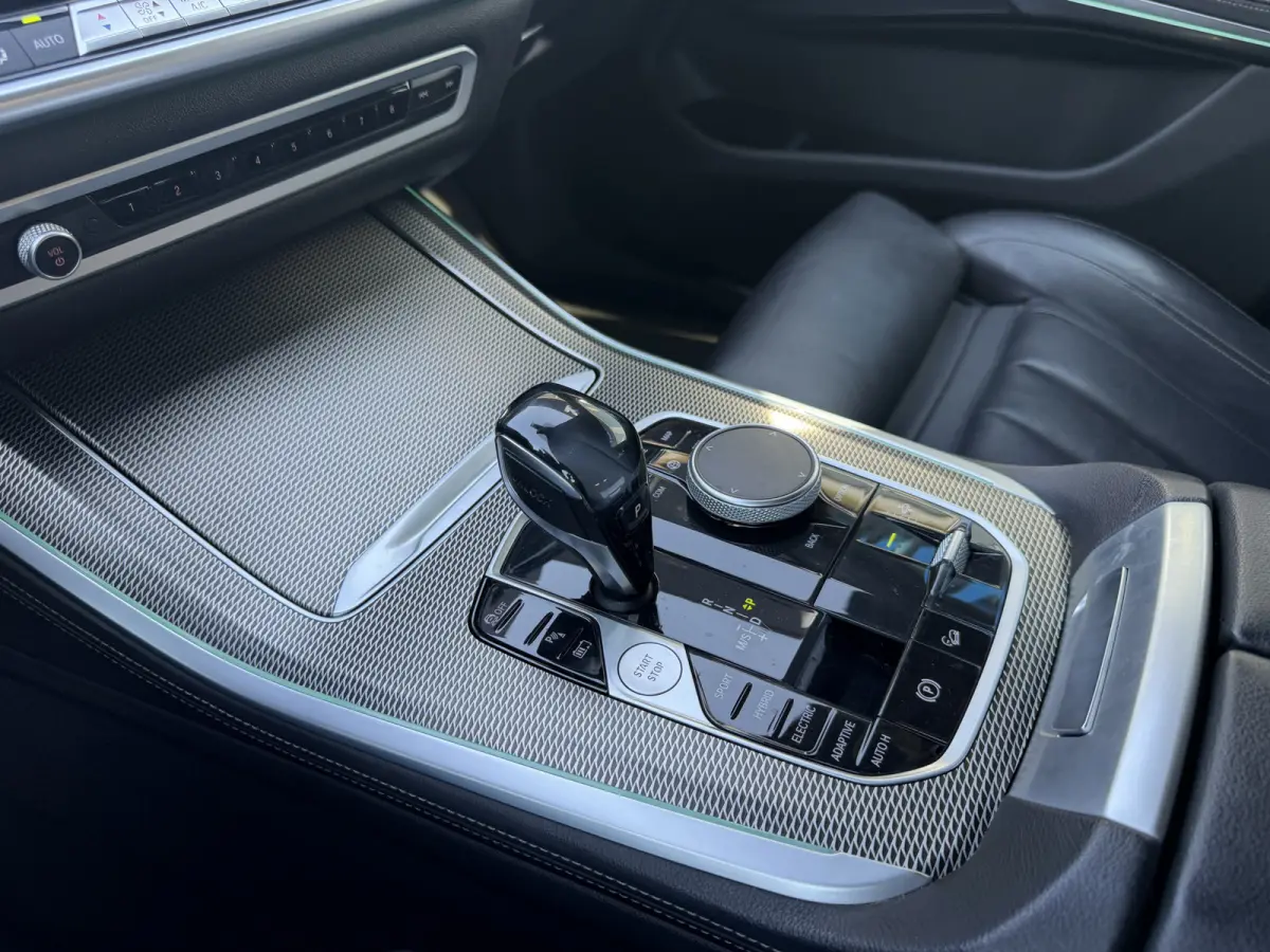 xDrive45e High Executive M SPORT | Frontflip