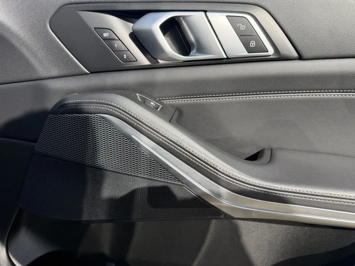 xDrive45e High Executive M SPORT | Frontflip
