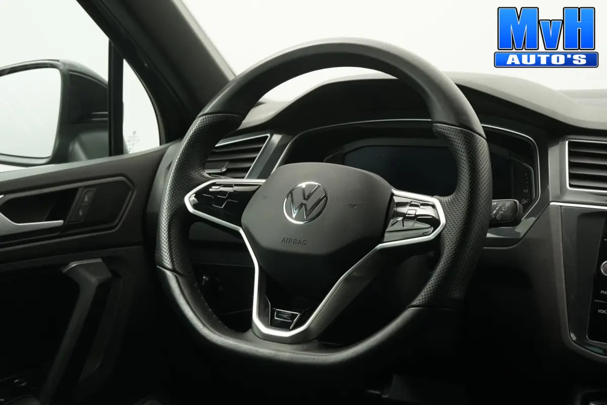 1.4 TSI PHEV R-Line|PANO|STOEL/STUUR.VERW