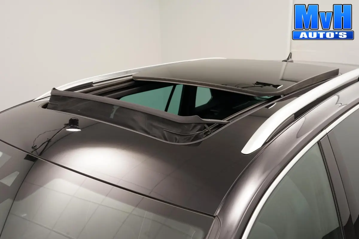 1.4 TSI PHEV R-Line|PANO|STOEL/STUUR.VERW
