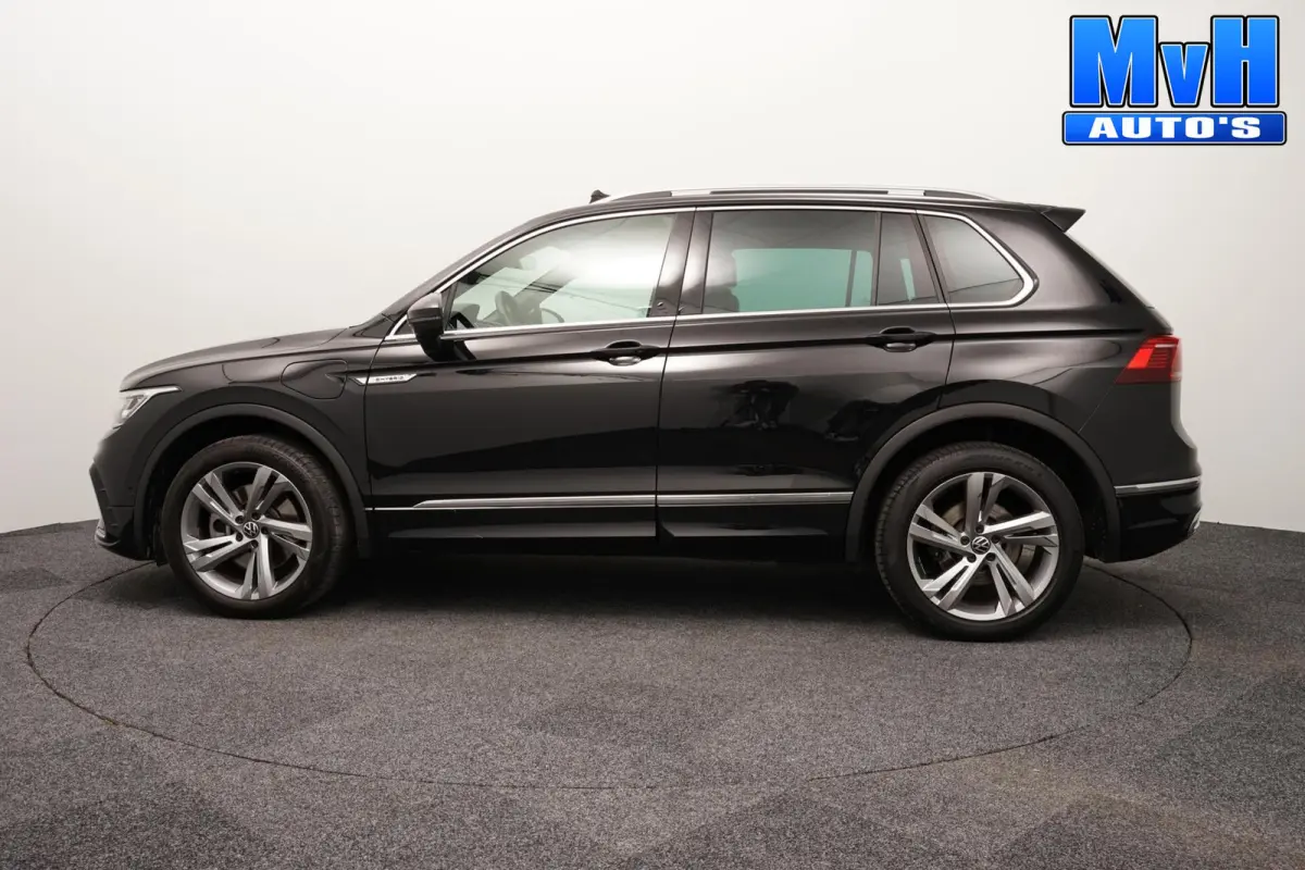 1.4 TSI PHEV R-Line|PANO|STOEL/STUUR.VERW