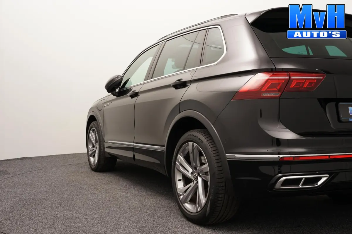 1.4 TSI PHEV R-Line|PANO|STOEL/STUUR.VERW