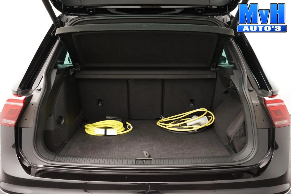 1.4 TSI PHEV R-Line|PANO|STOEL/STUUR.VERW