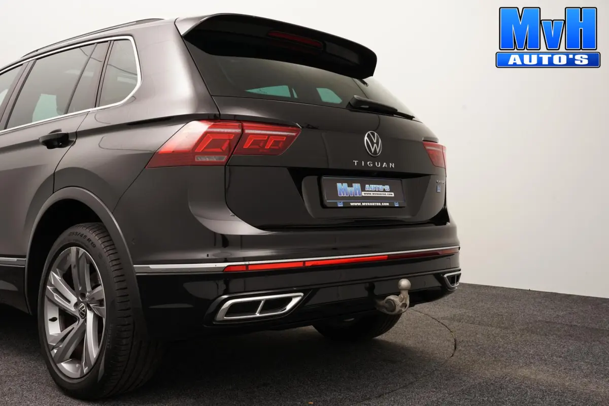 1.4 TSI PHEV R-Line|PANO|STOEL/STUUR.VERW