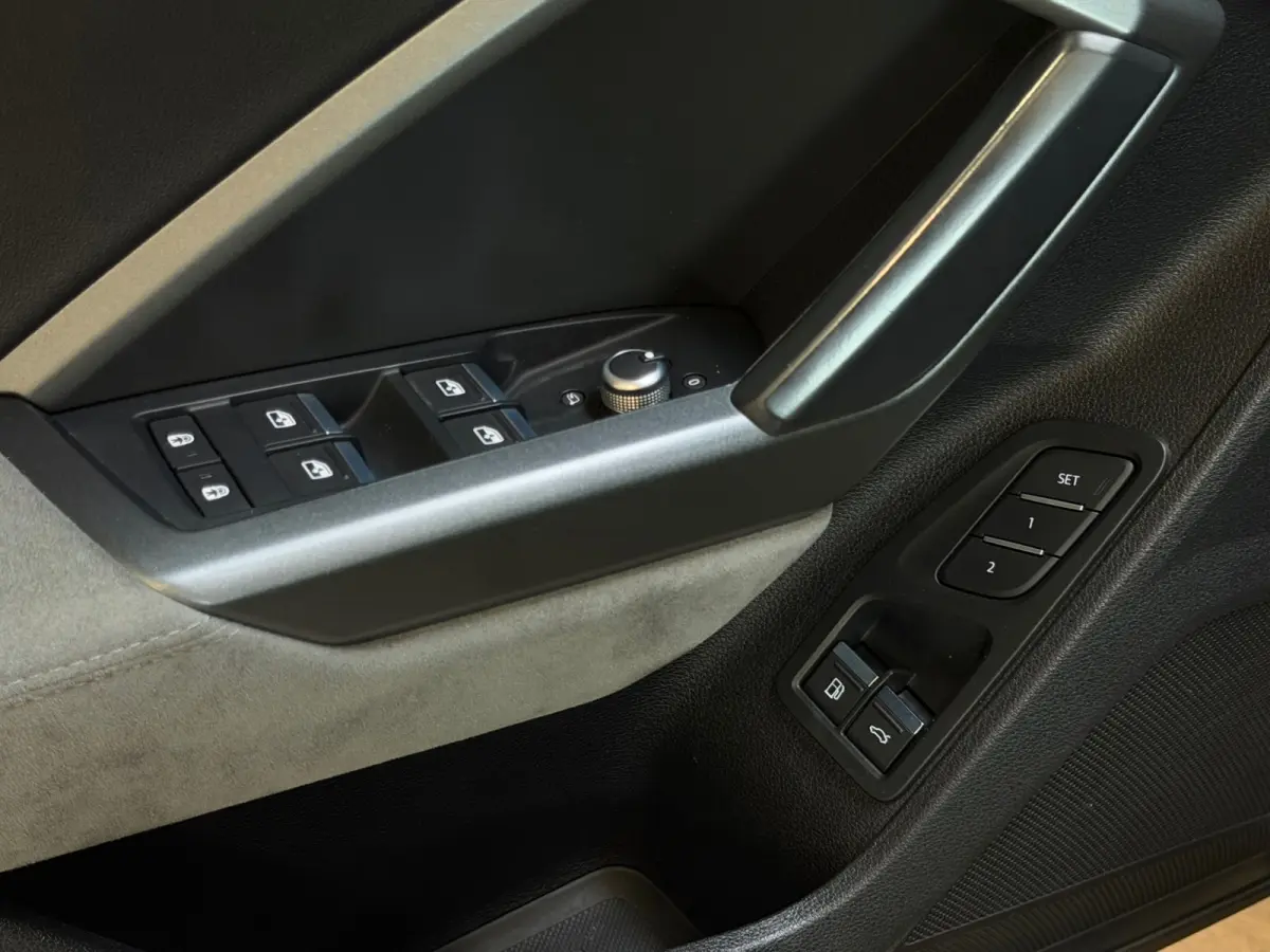 45 TFSI e S Edition 3X S-LINE |PANO|MATRIXLED|360 CAMERA|MEMORY|KEYLESS|NIGHTPAKKET|SFEERVERLICHTING|245PK|VOL!