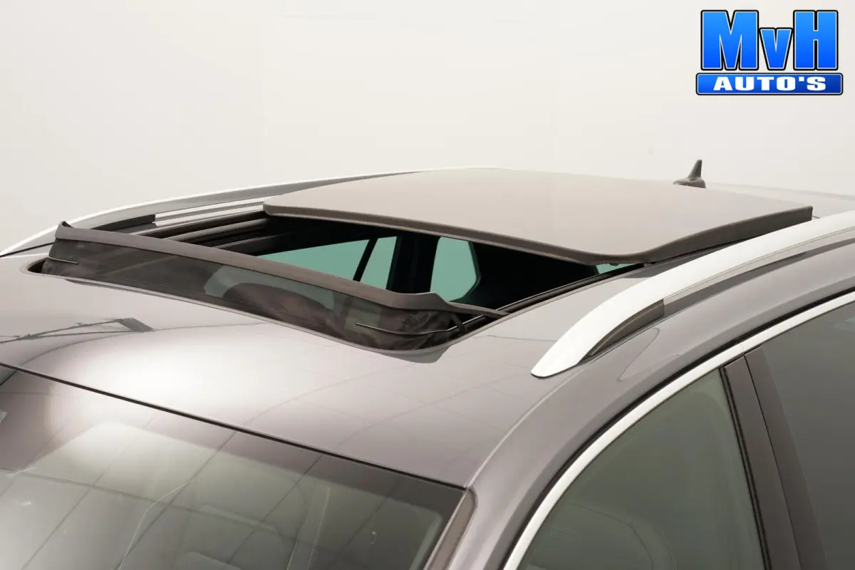 1.4 TSI PHEV R-Line|PANO|STOEL/STUUR.VERW